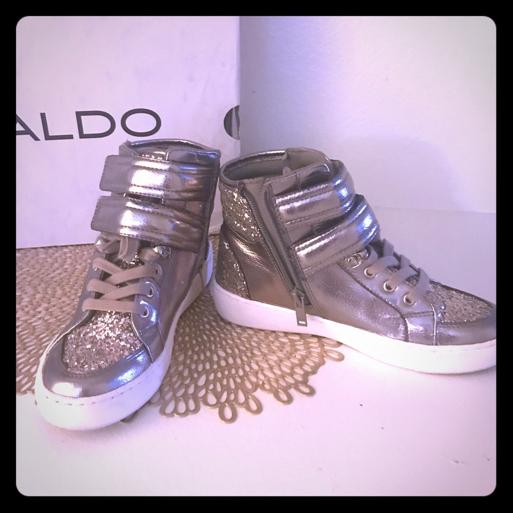 Aldo silver sequin shoes
